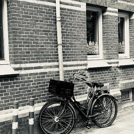 Tolstraat 75 - Senior Care ホテル