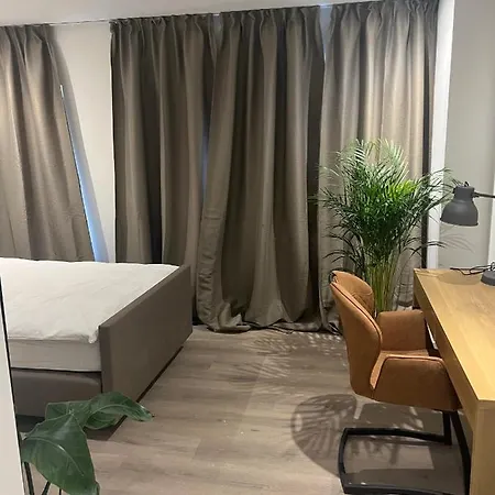 Tolstraat 75 - Senior Care 酒店 阿姆斯特丹