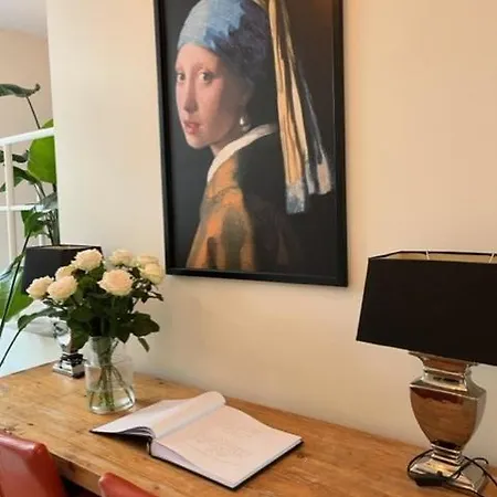 Tolstraat 75 - Senior Care 호텔